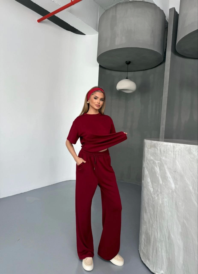 Osy Modal Yumuşak Dokulu Kumaş Kısa Kollu Bluz Rahat Pantalon Ikili Takım- Bordo