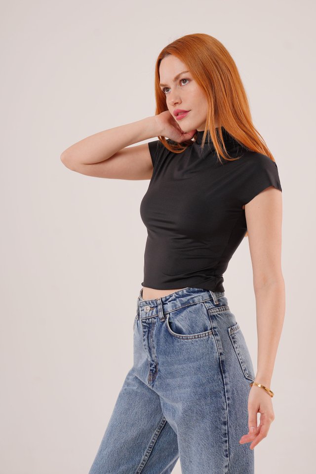 Boğazlı Parlak Kumaş Bordo Crop