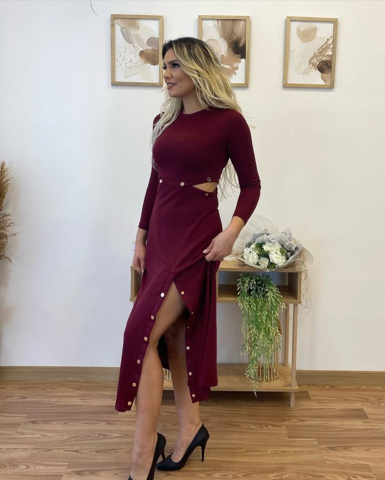 Kadın Uzun Kollu çıtçıtlı Viskon Krop Bluz Ve Yırtmaçlı Etek Istenildiğinde Elbise Olan Ikili Takım