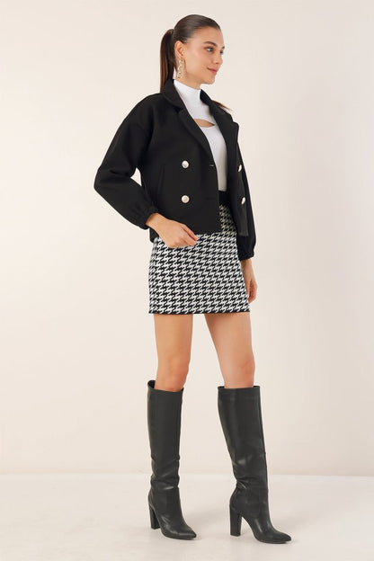 9117 Kruvaze Yaka Crop Ceket - Bej