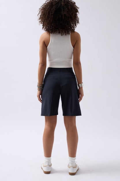 Halter Yaka Crop